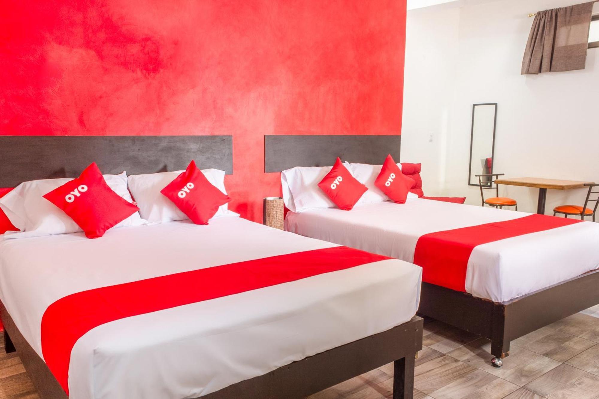אוריסבה Oyo Hotel Gandag מראה חיצוני תמונה