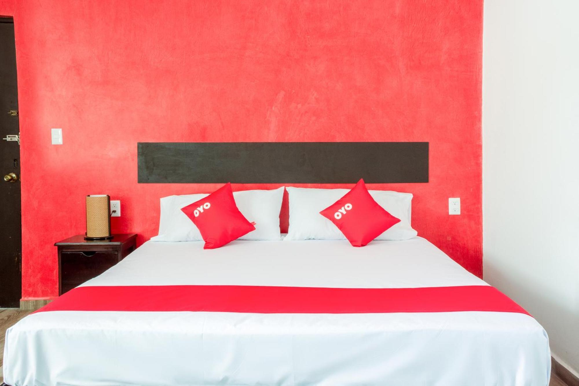 אוריסבה Oyo Hotel Gandag מראה חיצוני תמונה