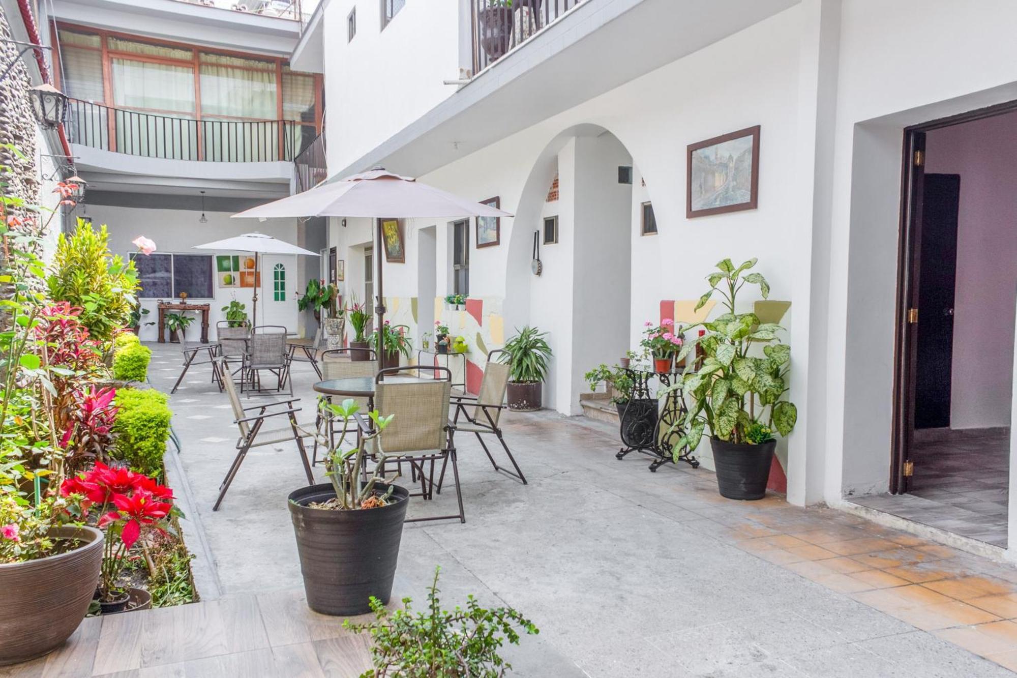 אוריסבה Oyo Hotel Gandag מראה חיצוני תמונה