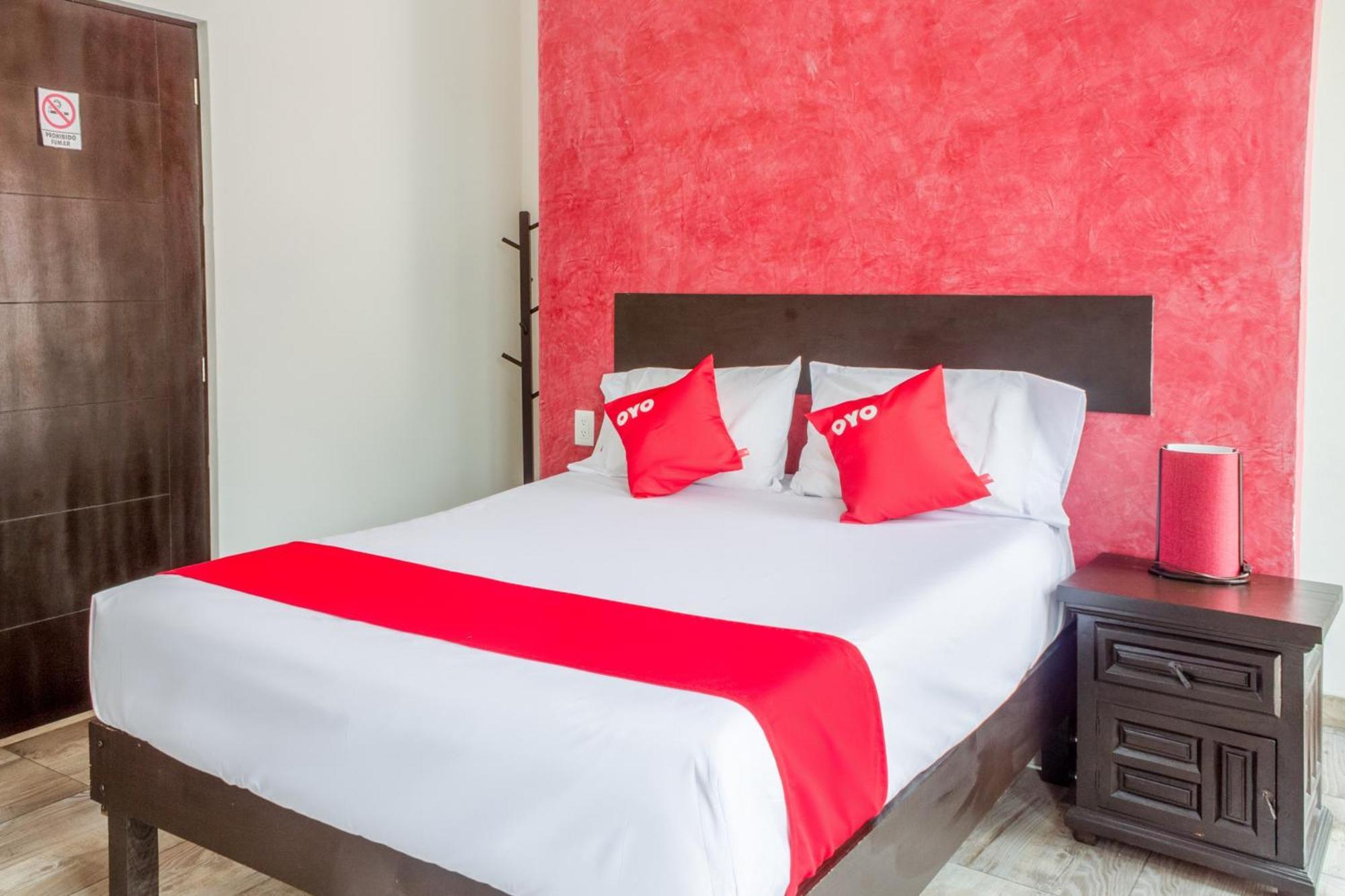 אוריסבה Oyo Hotel Gandag מראה חיצוני תמונה