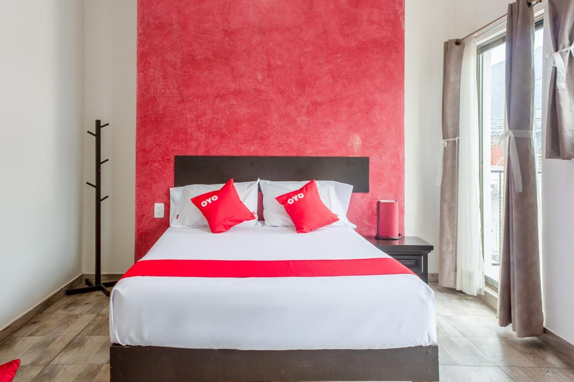 אוריסבה Oyo Hotel Gandag מראה חיצוני תמונה