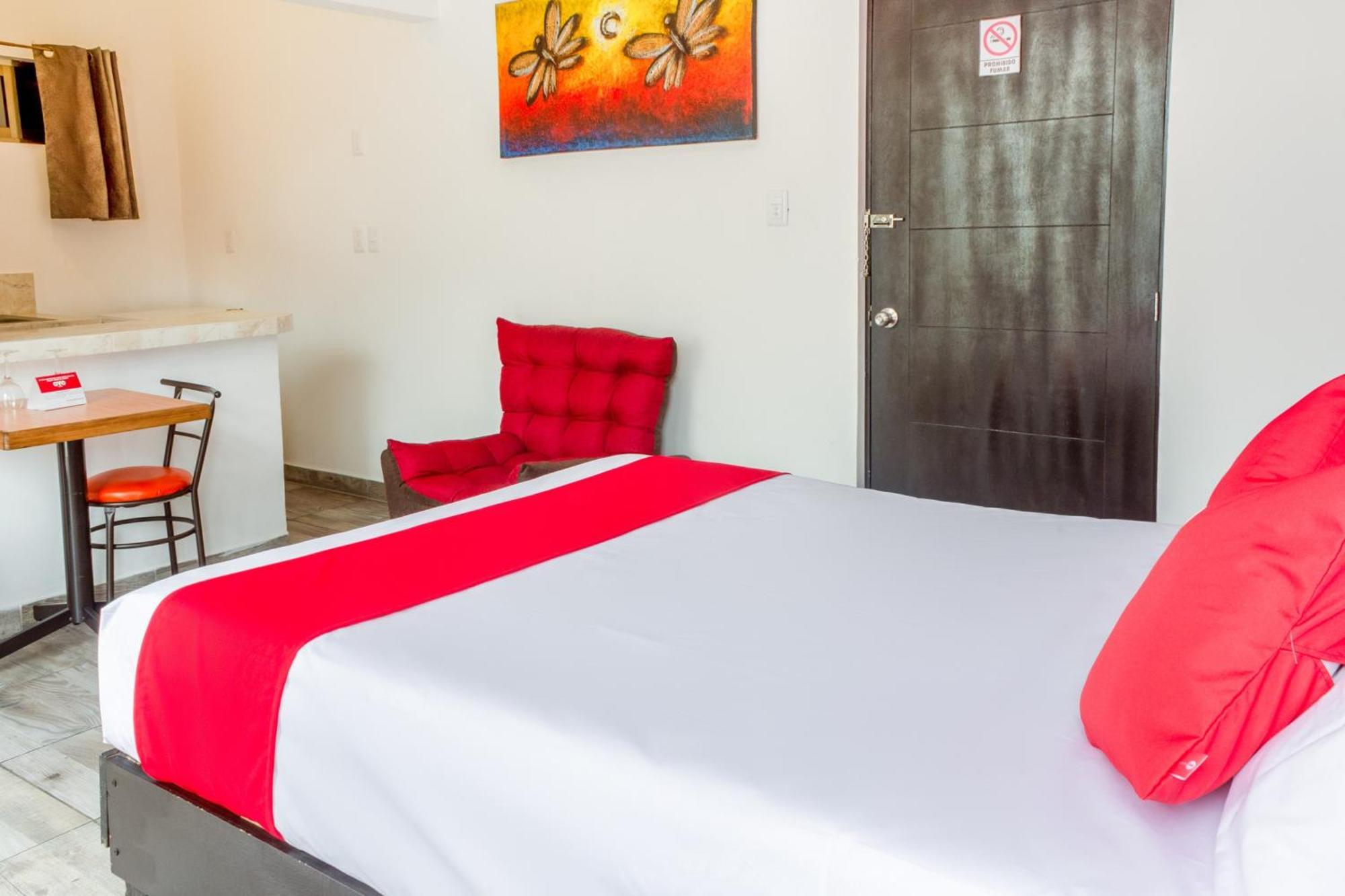 אוריסבה Oyo Hotel Gandag מראה חיצוני תמונה